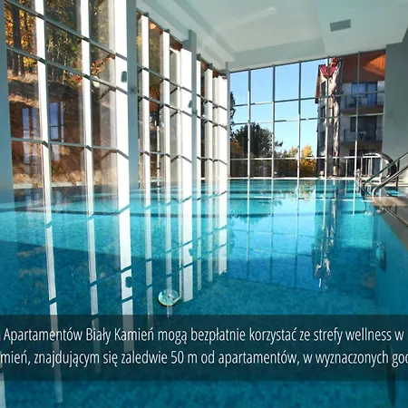 Bialy Kamien 4*